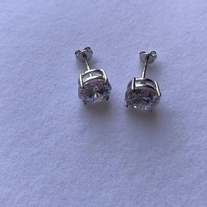 925 Sterling silver stud earrings
